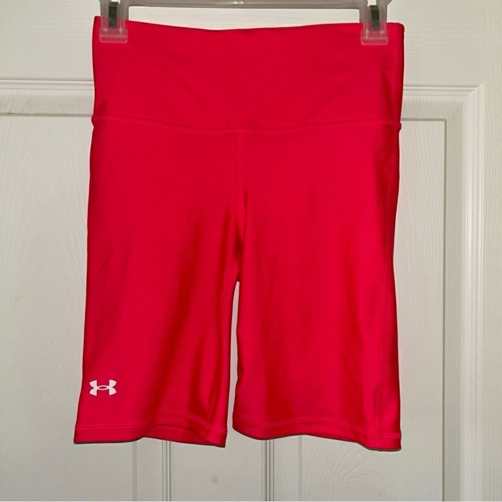 Under Armour Pull On Athletic Athleisure Wear Bike Shorts - Picture 1 of 5